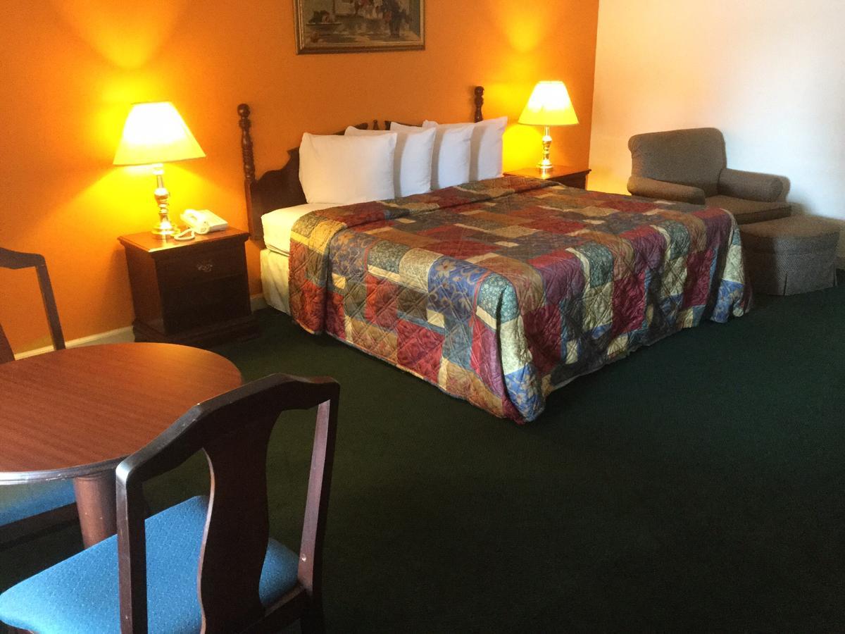 Budget Inn Ламбертон Екстер'єр фото